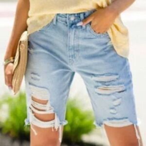 VERVET Ledro High Rise Bermuda Shorts Sz S Distressed Denim Raw Hem Jeans V2189